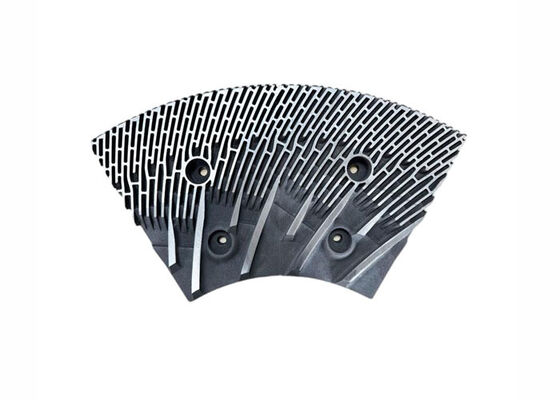 MDF/HDF 정련기 세동 제거기를 위한 경도 63HRC를 가진 30mm 간격 정련기 세그먼트
